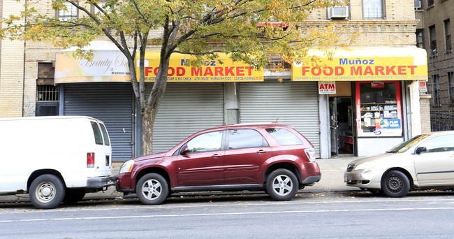 3235 Grand Concourse in Bronx, NY - Building Photo - Building Photo