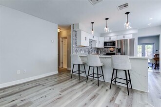 439 34th Ave N in St. Petersburg, FL - Building Photo - Building Photo