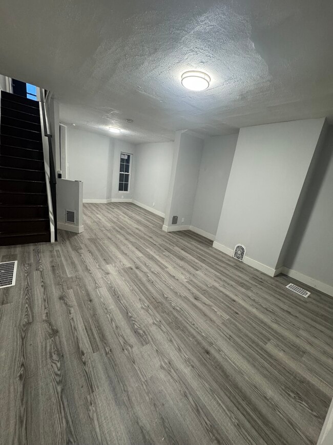 5669 Matthews St in Philadelphia, PA - Building Photo - Building Photo