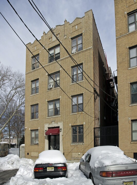 198 Kensington Ave in Jersey City, NJ - Foto de edificio