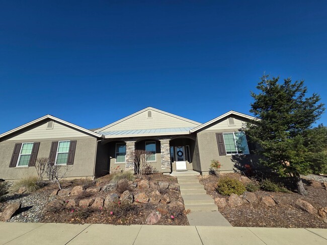 property at 334 Reddington Dr