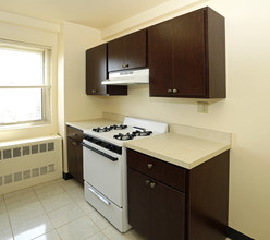 Washington Towers in East Orange, NJ - Building Photo - Interior Photo