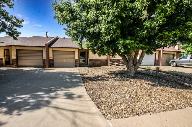 property at 811 Stanton Pl