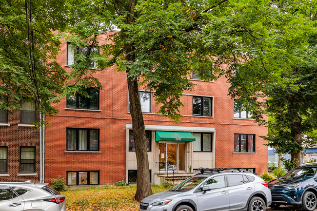 3870 Northcliffe Av in Montréal, QC - Building Photo - Building Photo