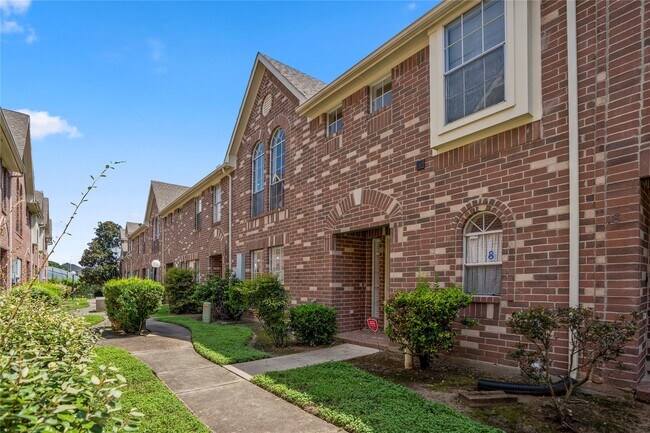 11735 Alief Clodine Rd