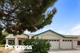 7709 W Redfield Rd in Peoria, AZ - Building Photo