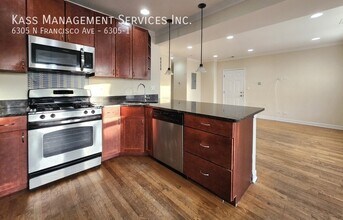 6305 N Francisco Ave in Chicago, IL - Building Photo - Building Photo