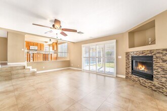 1849 Lilac Ct in Las Vegas, NV - Foto de edificio - Building Photo