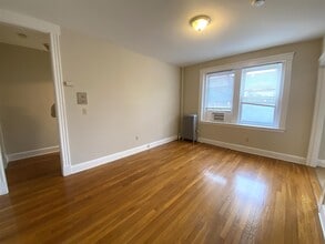 10 Humboldt St, Unit 2 in Cambridge, MA - Building Photo - Building Photo