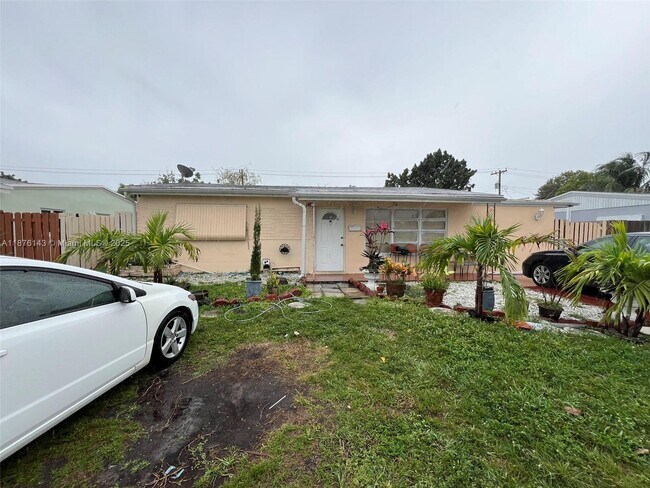 6980 SW 26th St-Unit -1 in Miramar, FL - Building Photo - Building Photo