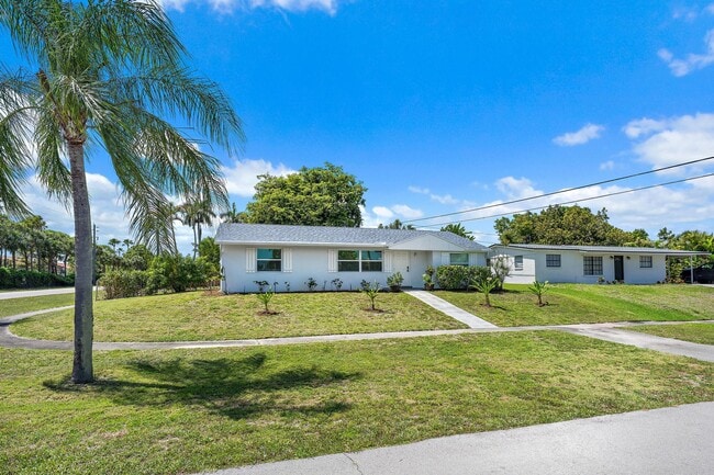 12015 Colony Ave in Palm Beach Gardens, FL - Building Photo - Building Photo