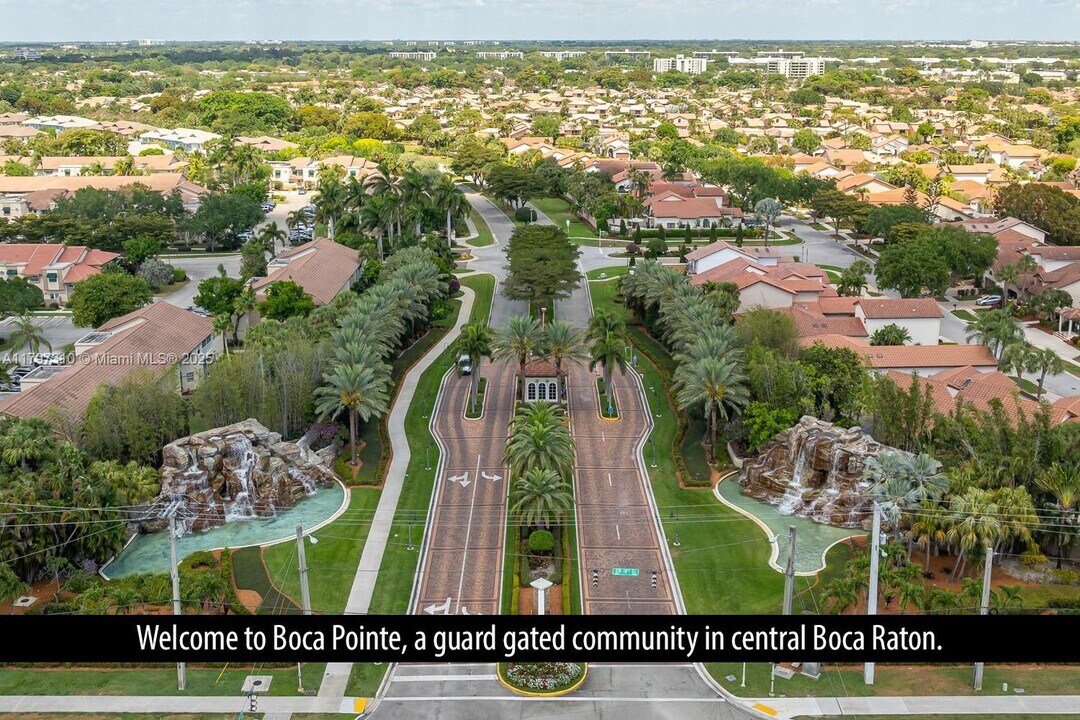 6493 Via Regina in Boca Raton, FL - Building Photo