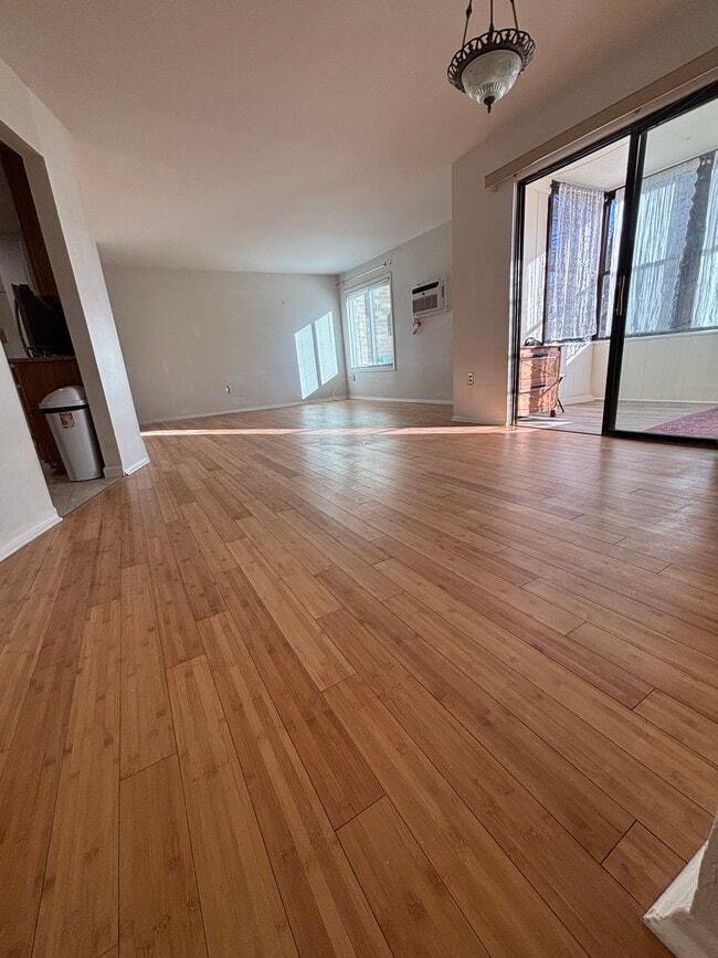 179 Amberly Dr in Englishtown, NJ - Building Photo - Building Photo