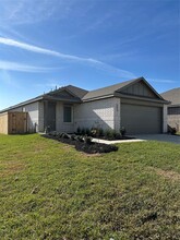 28803 Texas Plns Dr in Hockley, TX - Building Photo - Building Photo