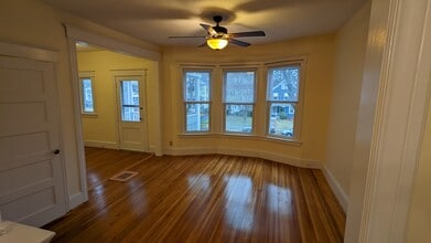 61 S Pine Ave, Unit 2 in Albany, NY - Building Photo - Building Photo