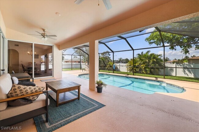 125 SW 16th Terrace in Cape Coral, FL - Building Photo - Building Photo