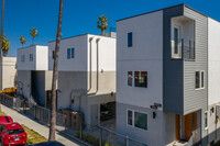 972 N Normandie Ave in Los Angeles, CA - Building Photo - Building Photo