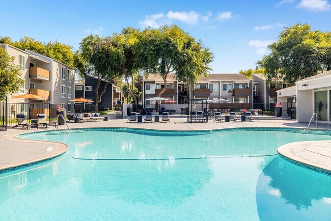 Bidwell Park Fremont in Fremont, CA - Building Photo - Building Photo