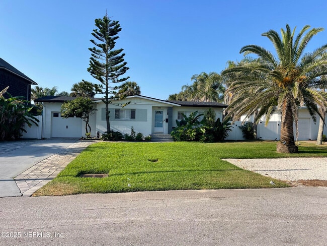 property at 132 30th Ave S