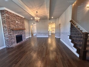 8606 Gatehouse Way in Fort Smith, AR - Building Photo - Building Photo
