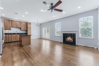 43627 Pickett Corner Terrace in Ashburn, VA - Building Photo - Building Photo