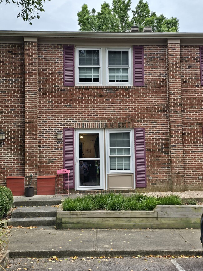 property at 104 Friar Ln