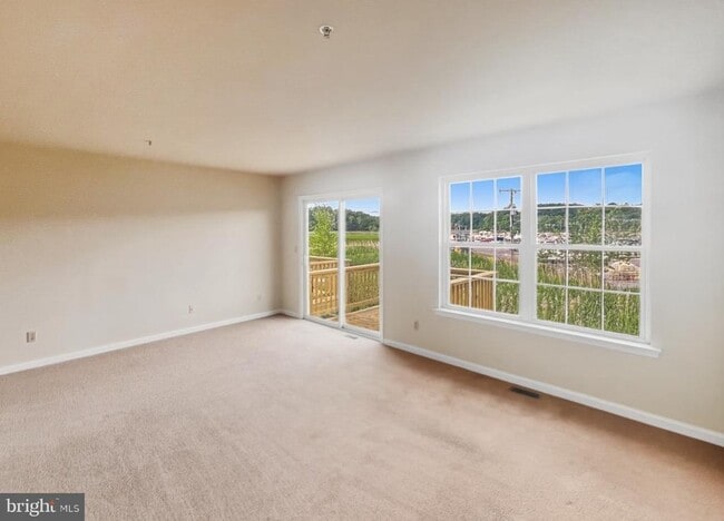 property at 3607 Harbor Rd