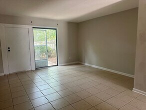 902 W Pine St in Hinesville, GA - Building Photo - Building Photo