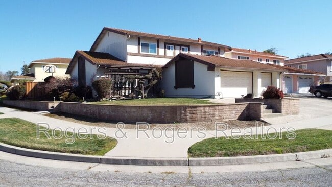 1124 Song Ct in San Jose, CA - Building Photo - Building Photo