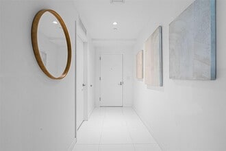 851 NE 1st Ave, Unit 1205 in Miami, FL - Building Photo - Building Photo