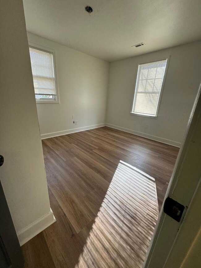 390 Cologne Dr SE in Atlanta, GA - Building Photo - Building Photo