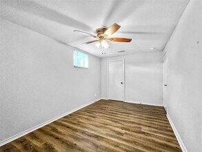 3803 Brookfield Dr in Arlington, TX - Building Photo - Building Photo