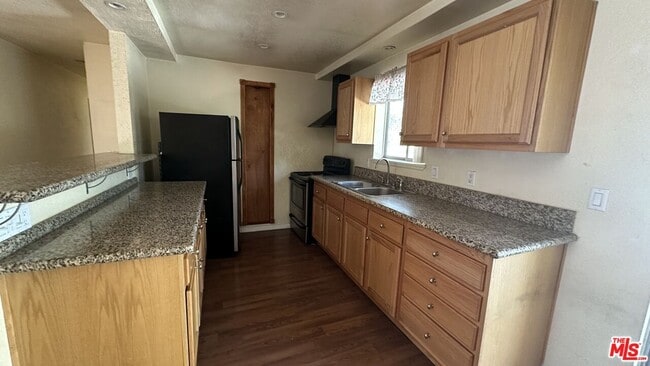 2100 Zermatt Dr in Pine Mountain Club, CA - Building Photo - Building Photo