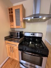 13 Messenger St, Unit 13M-2A 1Br in Providence, RI - Foto de edificio - Building Photo