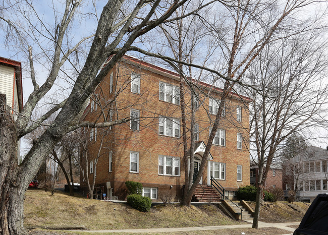 889 Lancaster St in Albany, NY - Building Photo - Building Photo