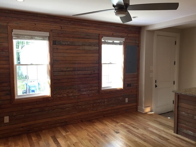 16 Humphrey Ct in Charleston, SC - Building Photo - Building Photo