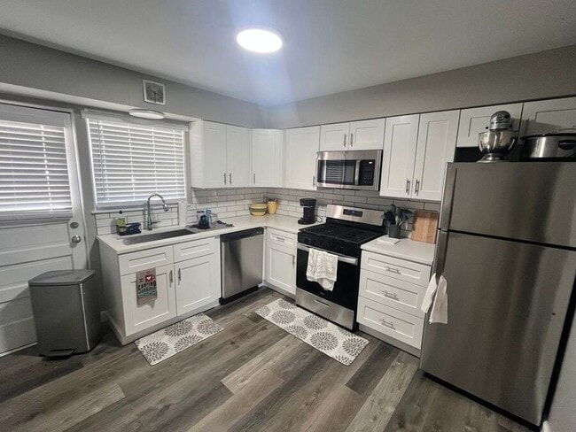 property at 5109 Washington St
