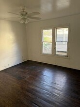 2550 Pierce St in Beaumont, TX - Building Photo - Building Photo