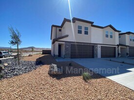 1113 S 4380 W in Hurricane, UT - Building Photo