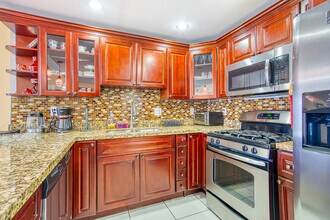 2030 S Ocean Dr, Unit 1003 in Hallandale Beach, FL - Building Photo - Building Photo
