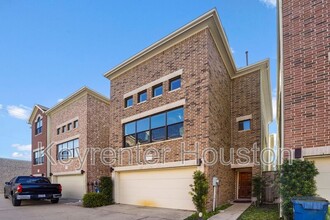 3658 Main Plaza Dr in Houston, TX - Building Photo - Building Photo