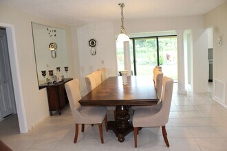 4595 Laurel Tree Rd in Boynton Beach, FL - Foto de edificio - Building Photo