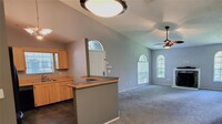 6001 Laketree Ln in Temple Terrace, FL - Building Photo - Building Photo