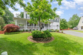 43125 Fling Ct in Broadlands, VA - Building Photo - Building Photo
