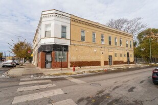 3328 W Chicago Ave in Chicago, IL - Building Photo