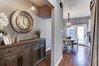 1023 Fountain View Dr photo'