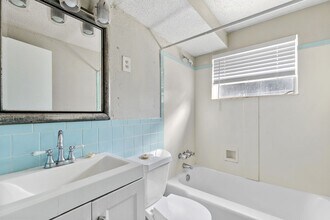 Ethel Apartments in Birmingham, AL - Foto de edificio - Interior Photo