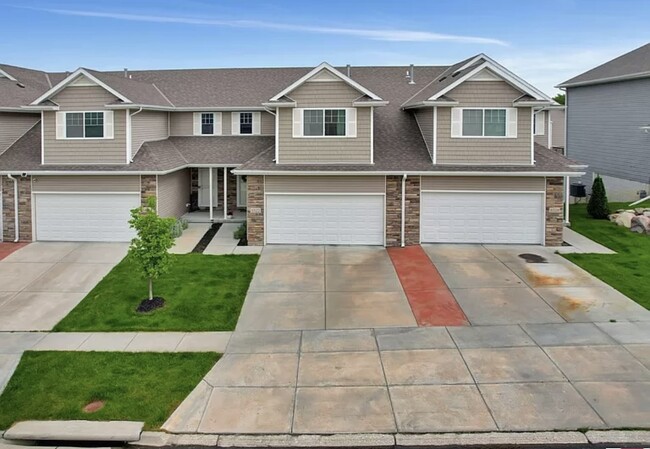 6522 S 57th St in Lincoln, NE - Building Photo - Building Photo