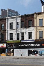 608 Yonge St in Toronto, ON - Building Photo - Building Photo