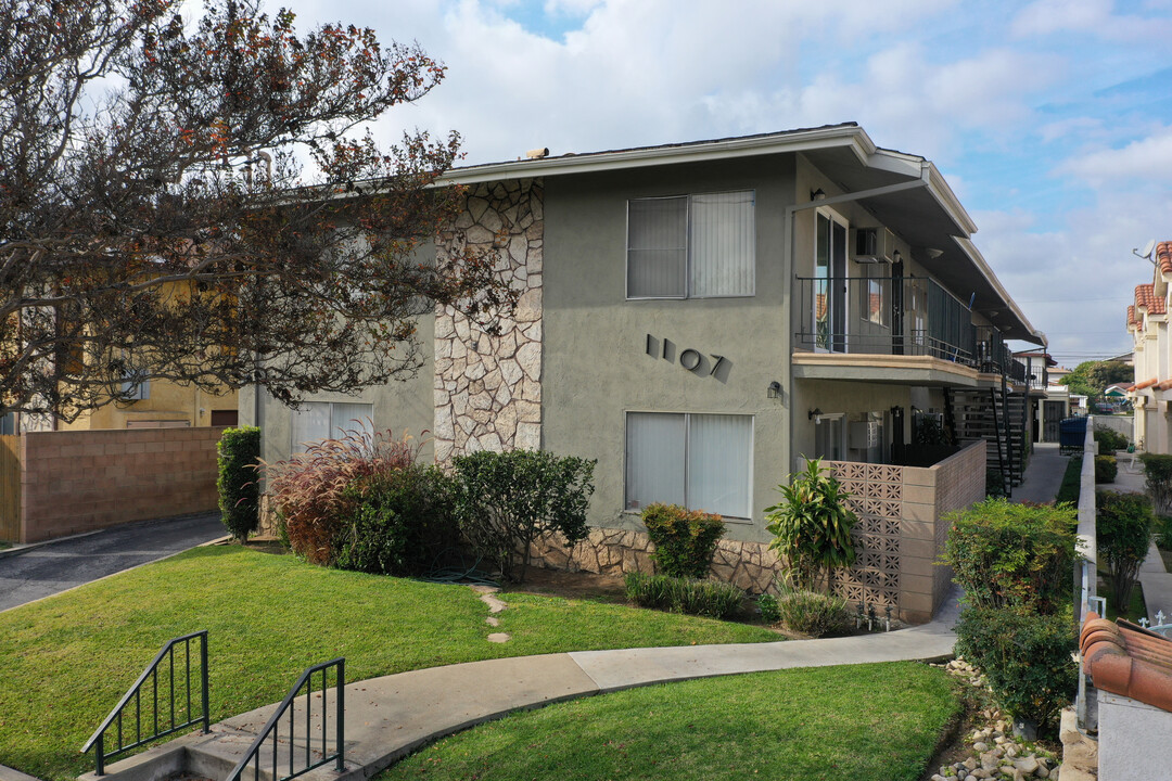 1107 S Marguerita Ave in Alhambra, CA - Building Photo